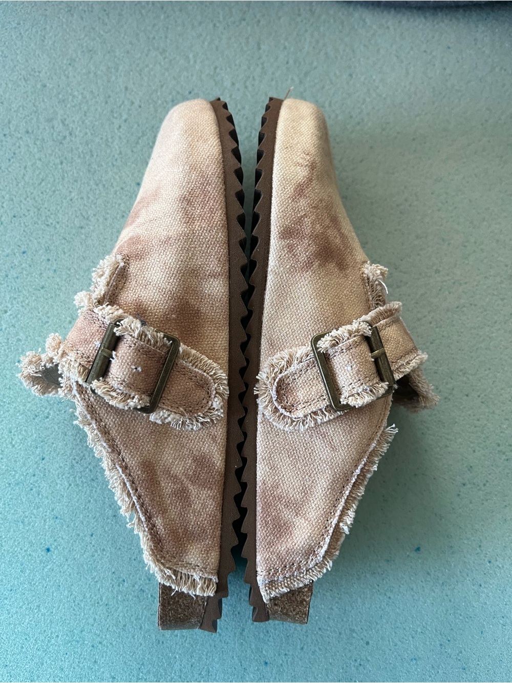 Very G Women's Tan Slip-On with Shearling Trim